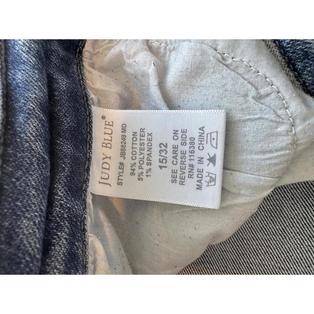 Judy Blue Mid Rise Demi Crop Bootcut Jeans Size 15 / 32 JB88249 MD - Picture 6 of 7